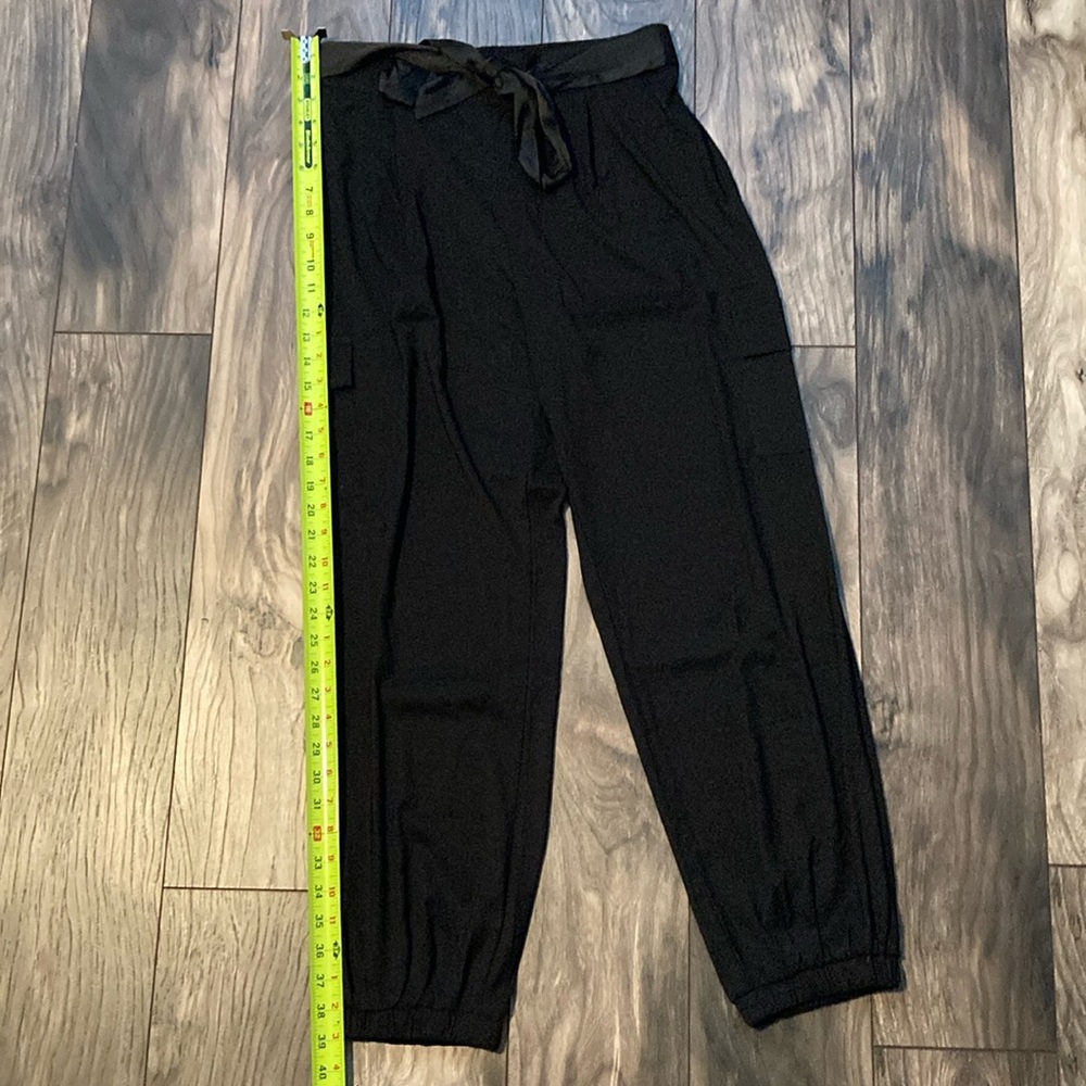 Sorell Moon women’s pants in Large. No damages. All black with front tie.